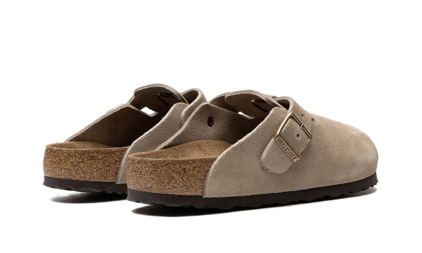 BIRKENSTOCK BOSTON SOFT FOOTBED SUEDE TAUPE () - Rdrop