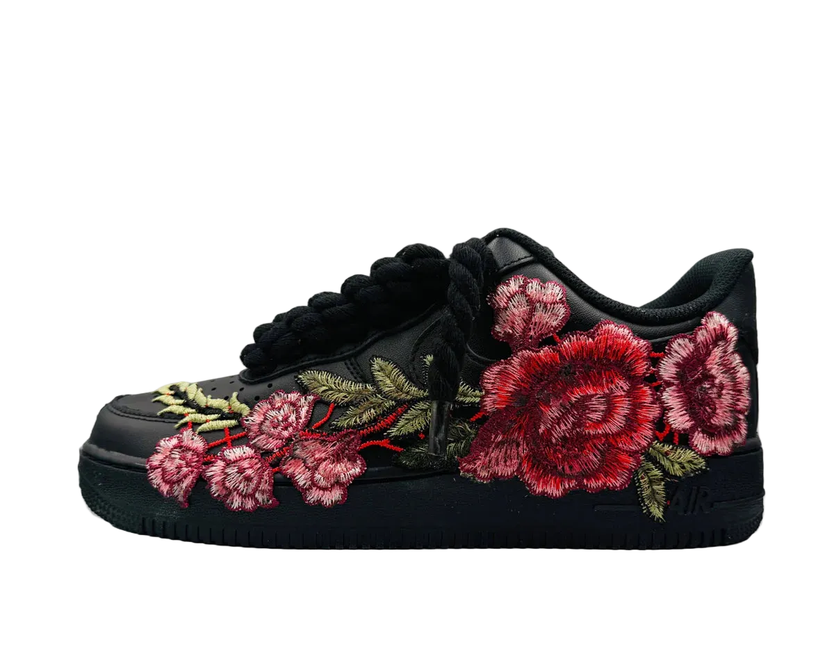 NIKE AIR FORCE 1 LOW ‘07 BLACK / ROSE ROPE LACES
