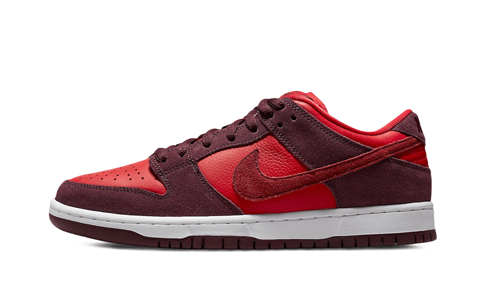 NIKE SB DUNK LOW CHERRY Rdrop1