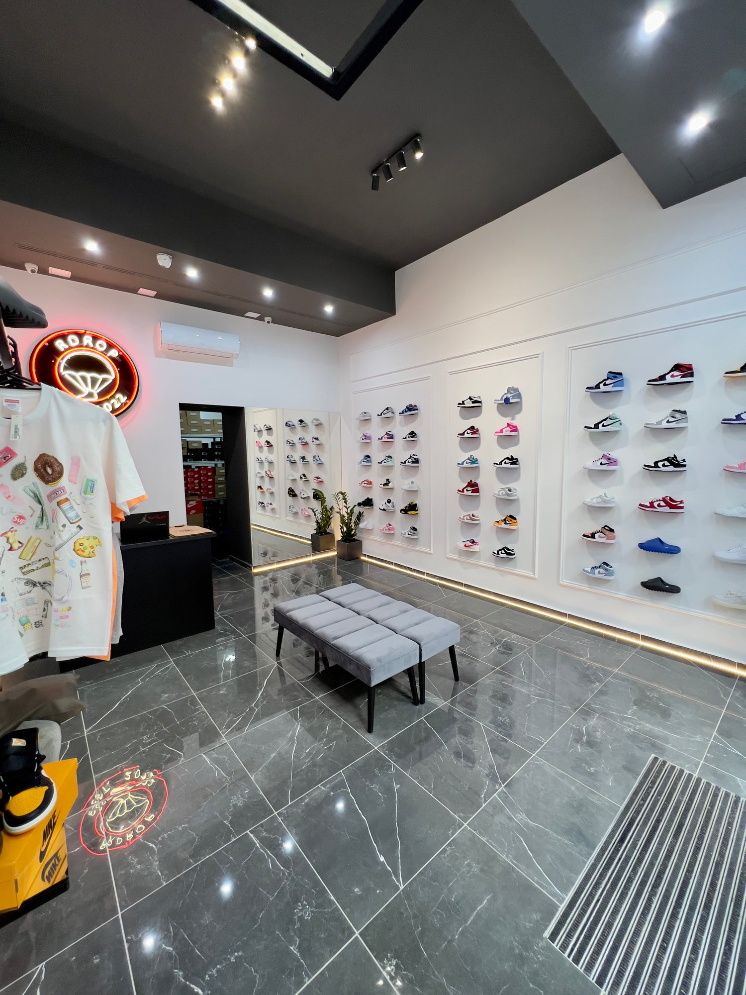 Rdrop Sneaker Store