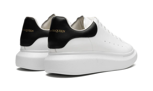 ALEXANDER MCQUEEN OVERSIZED SNEAKERS WHITE BLACK