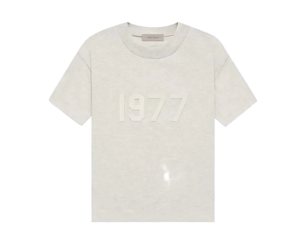 FEAR OF GOD ESSENTIALS 1977 TEE LIGHTOATMEAL